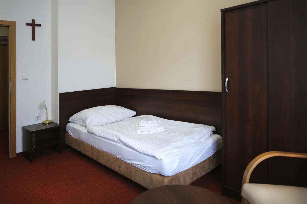 Penzion Panský dům Rozmital pod Tremsinem Esterno foto